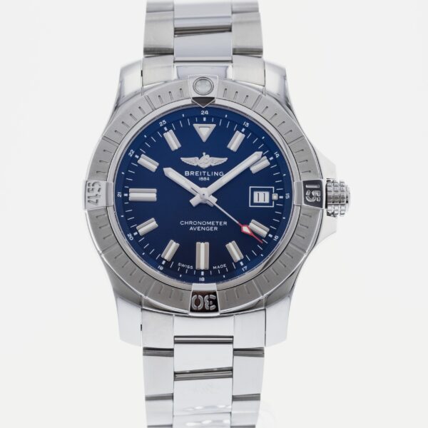 Breitling Avenger Automatic 43 A17318