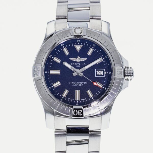 Breitling Avenger Automatic 43 A17318