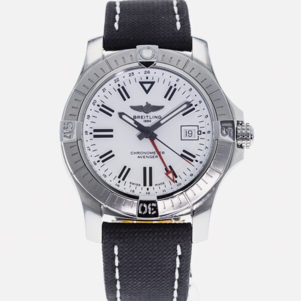 Breitling Avenger Automatic GMT 43 A32397