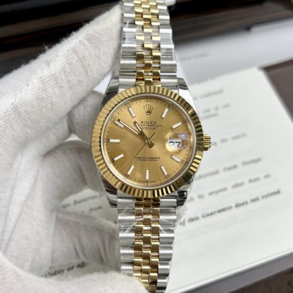 High Quality Fake Rolex DateJust Watch Champagne Gold Dial EWF 36/41mm