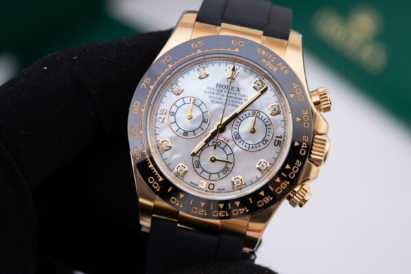 Rolex Cosmograph Daytona Custom Mother Of Pearl & Moissanite Diamonds Dial 40mm