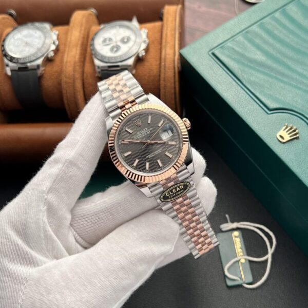 Rolex DateJust 126331 Clean Fold Grey Dial 41mm Watch