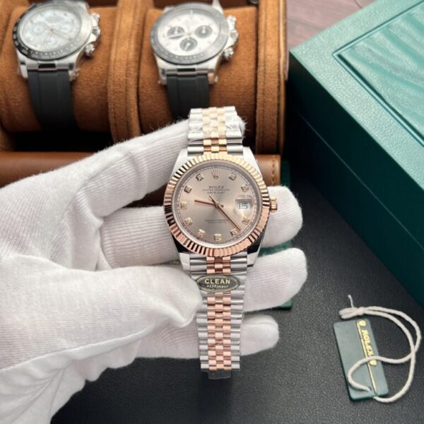 Rolex DateJust 126331 Replica 1:1 Sunburt Clean Factory Dial 41mm