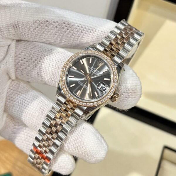 Rolex DateJust Women's Replica Watch With Diamonds Gray Dial EW Factory 31mm