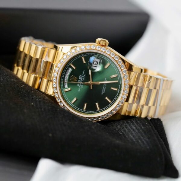 Rolex Day-Date Green Dial Watch Made of Real Gold Plated with Hong Kong Moissanite 36mm