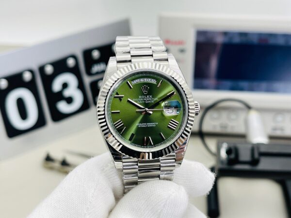 Rolex Daydate Silver (Green Dial)