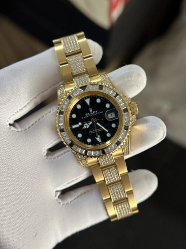 Rolex GMT-Master II Replica 1:1 Watch With Full Diamond Black Dial 40mm