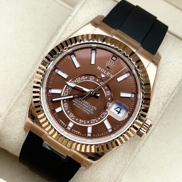 Rolex Replica Watch Sky-Dweller 336235 Chocolate Dial Rubber Strap 42mm